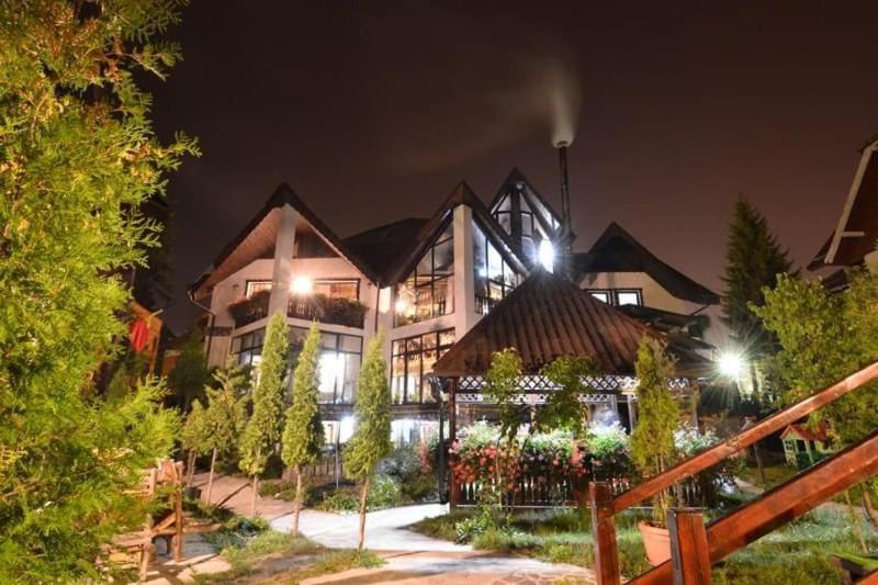 Vila Smaranda Predeal Luaran gambar